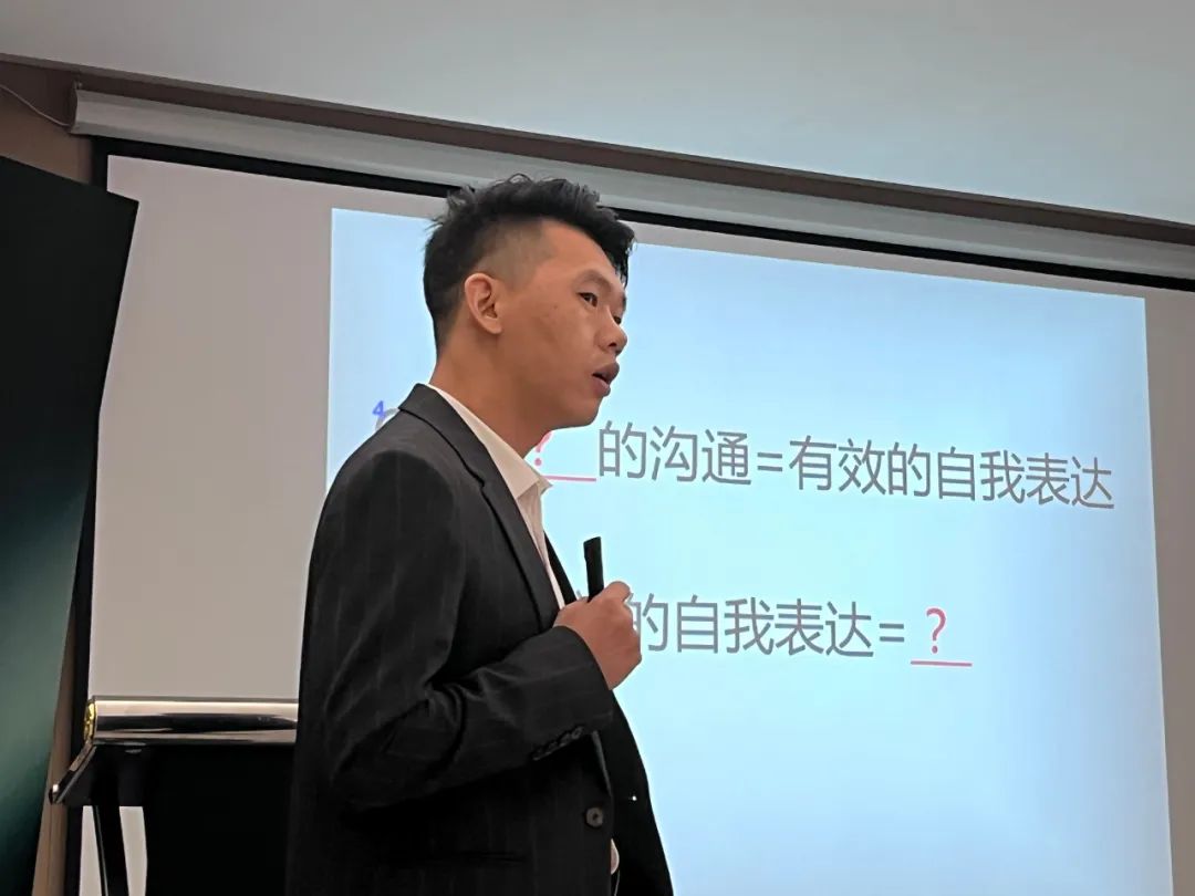 1667804204386918.jpg 演講2.jpg